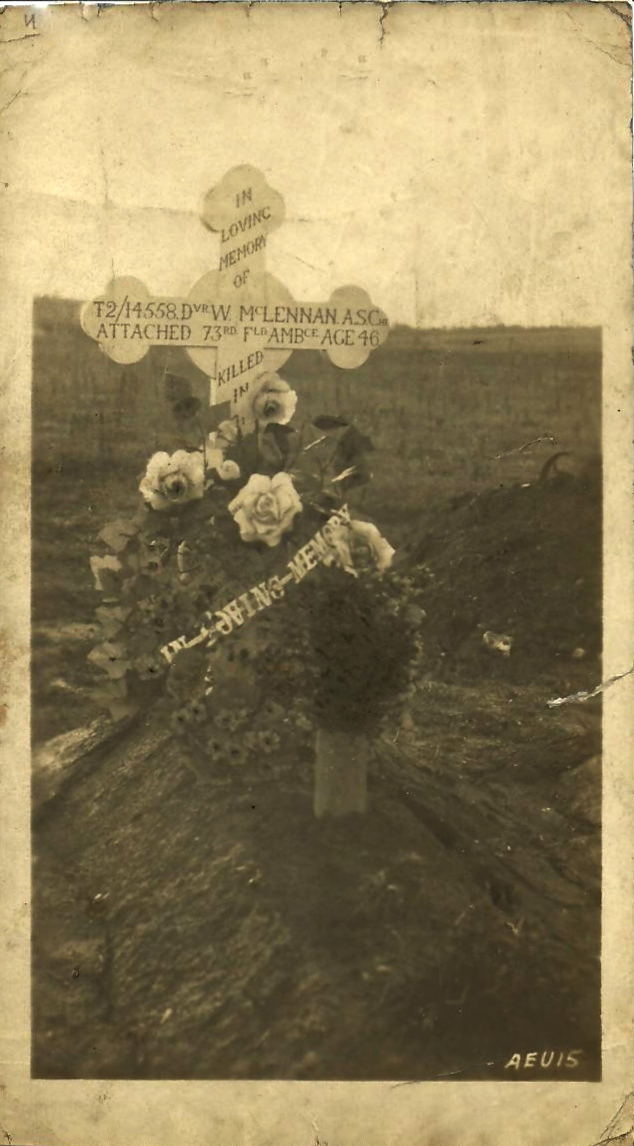 Photo of headstones/William McLennan (d1918) grave France